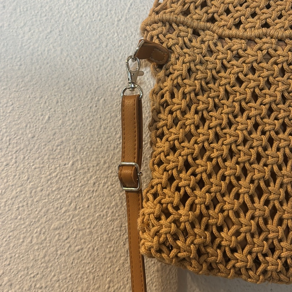 Handcrafted Tan Crochet Bag - Picture 3 of 6